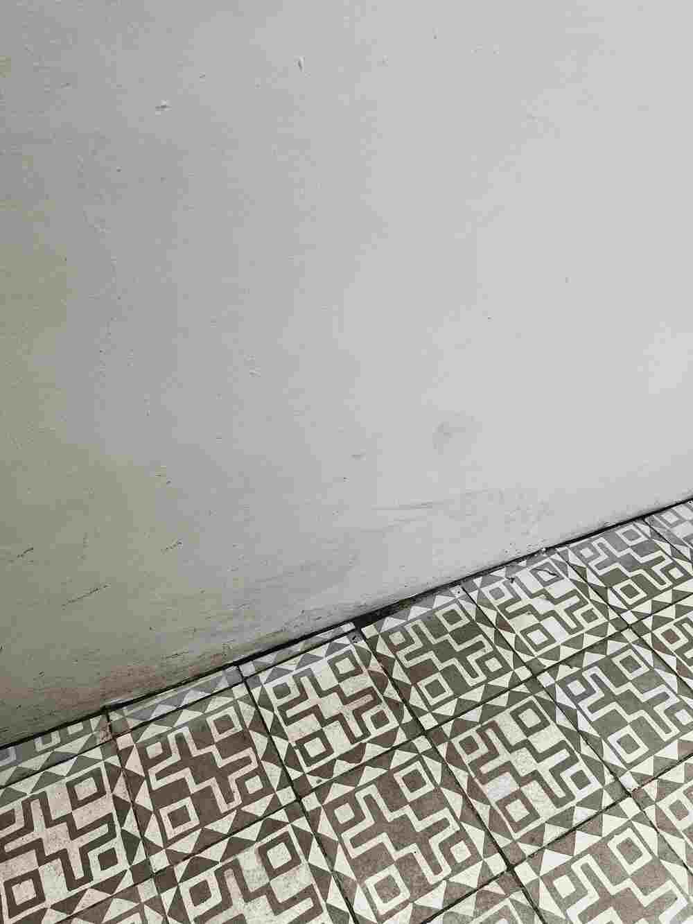 Къртене на плочки